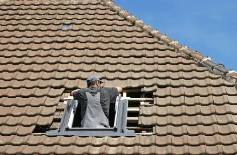 Pose de velux - Vallenay
